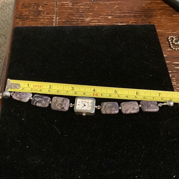 Geneva Amethyst cabochon gemstone magnetic watch - Picture 9 of 10